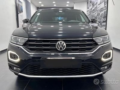 Usata VW T-Roc 150 CV (110 kW) 2018 Nero SUV