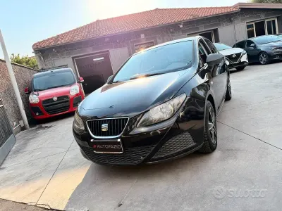 Usata Seat Ibiza Style 75 CV (55 kW) 2011 Nero Berlina