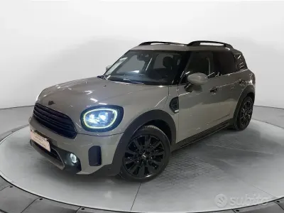 Begagnad Mini Cooper Countryman Classic 136 HK (100 kW) 2022 Vit SUV