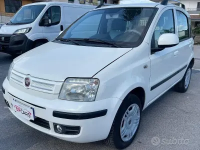 Begagnad Fiat Panda Dynamic 60 HK (44 kW) 2008 Vit Halvkombi