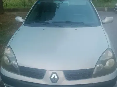 Usata Renault Clio 75 CV (55 kW) 2001 Grigio Berlina