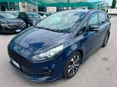 Usata Ford S-MAX ST-Line 190 CV (139 kW) 2021 Blu/azzurro Monovolume