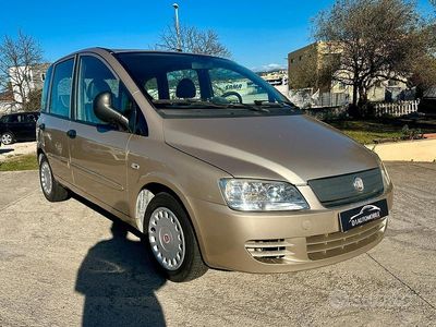 Usata Fiat Multipla Dynamic 120 CV (88 kW) 2010 Giallo Monovolume