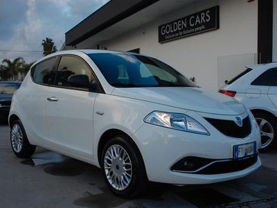 usata Lancia Ypsilon 1.2 Gold 69CV Uff Italy Bluetooth USB Clima