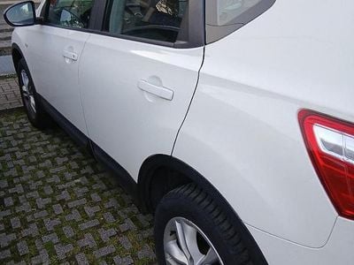 Usata Nissan Qashqai 130 CV (95 kW) 2014 Bianco SUV