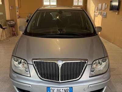 Usata Lancia Phedra Platinum 136 CV (100 kW) 2007 Argento Monovolume