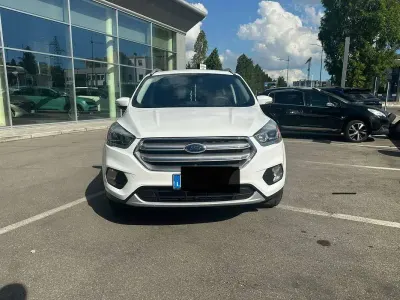 Usata Ford Kuga Titanium S 150 CV (110 kW) 2017 Bianco SUV