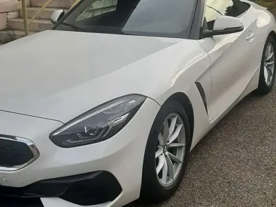 Begagnad BMW Z4 Advantage 197 HK (144 kW) 2020 Vit Cab