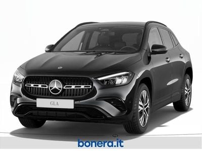 Mercedes GLA200