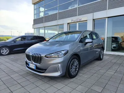 Usata BMW 225 Luxury Line 136 CV (100 kW) 2023 Grigio Monovolume