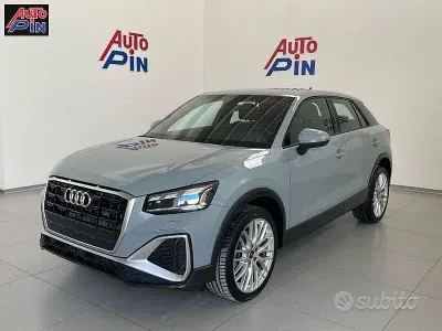 Begagnad Audi Q2 S-Line 150 HK (110 kW) 2025 Grå SUV