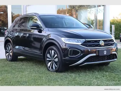Usata VW T-Roc Edition 116 CV (85 kW) 2025 Nero SUV