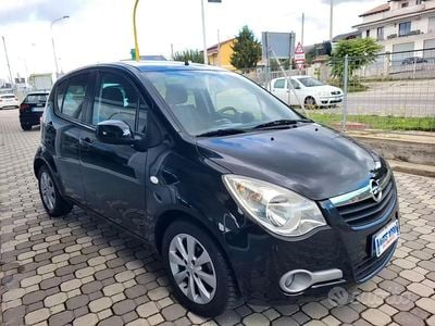 Usata Opel Agila 93 CV (68 kW) 2015 Nero Monovolume