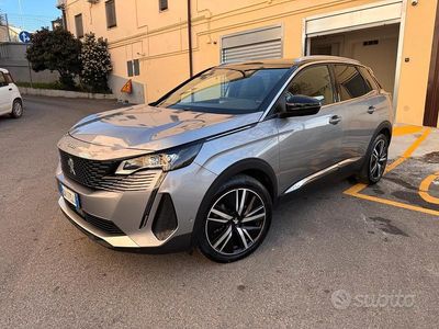 Usata Peugeot 3008 GT 131 CV (96 kW) 2023 Grigio SUV