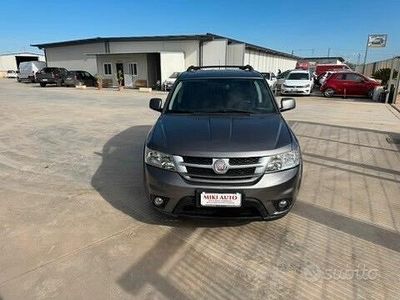 Usata Fiat Freemont Urban 170 CV (125 kW) 2012 Grigio SUV