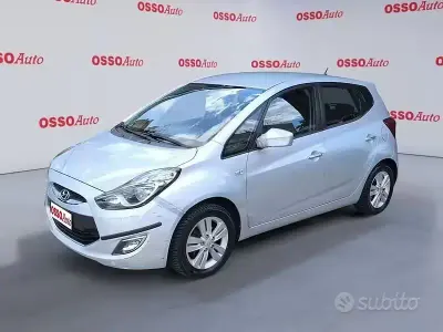 Usata Hyundai ix20 Comfort 90 CV (66 kW) 2011 Grigio Utilitaria