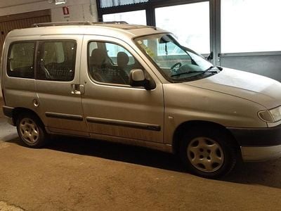 Usata Citroën Berlingo 75 CV (55 kW) 2002 Grigio Monovolume