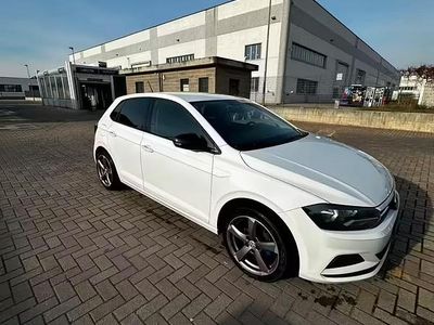 Usata VW Polo Comfortline 95 CV (69 kW) 2019 Bianco Utilitaria