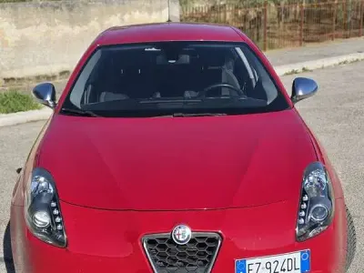 Second-hand Alfa Romeo Giulietta Tech Edition 120 CP (88 kW) 2019 Hatchback
