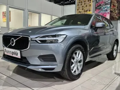 Usado Volvo XC60 Business Edition 190 HP (139 kW) 2018 Cinzento SUV