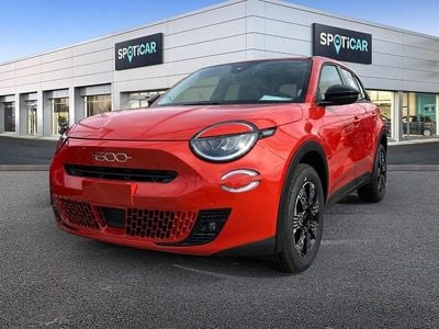 Nuova Fiat 600 Icon 145 CV (106 kW) 2025 Arancione SUV