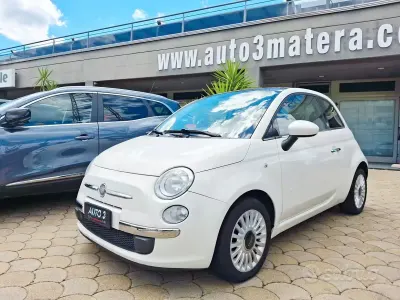 Usata Fiat 500 Lounge 69 CV (50 kW) 2011 Bianco Utilitaria