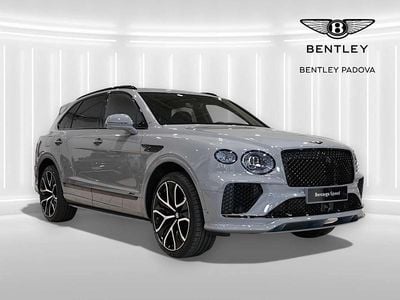 Nuova Bentley Bentayga 650 CV (478 kW) 2026 Cambrian grey SUV