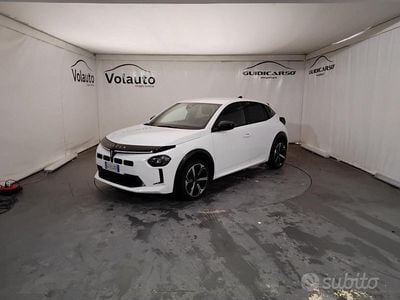 Begagnad Lancia Ypsilon 110 HK (80 kW) 2025 Vit Halvkombi