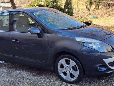 Usata Renault Scénic III Luxe 110 CV (80 kW) 2010 Monovolume