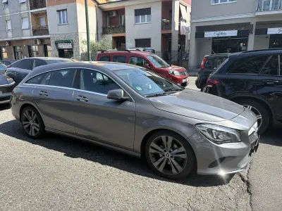 Usata Mercedes CLA180 122 CV (89 kW) 2019 Berlina