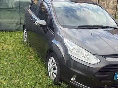 Usata Ford B-MAX 95 CV (69 kW) 2016 Grigio Monovolume