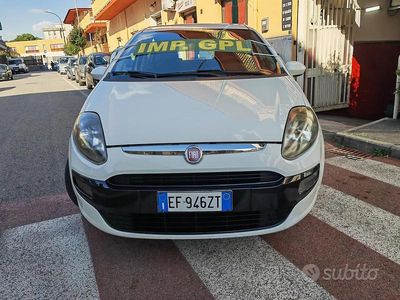 Usata Fiat Grande Punto 2011 Bianco Utilitaria