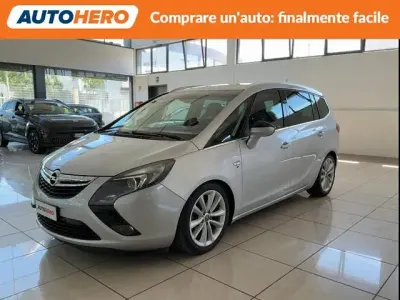 Usata Opel Zafira Tourer Cosmo 120 CV (88 kW) 2015 Argento Monovolume