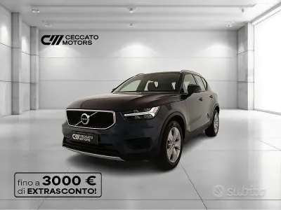 Begagnad Volvo XC40 Momentum 163 HK (119 kW) 2021 Blå SUV