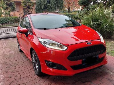 Rosso Usata 2017 Ford Fiesta ST-Line Berlina | 8500 € (Buon prezzo)