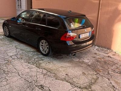 Usata BMW 320 2010 Nero Station wagon