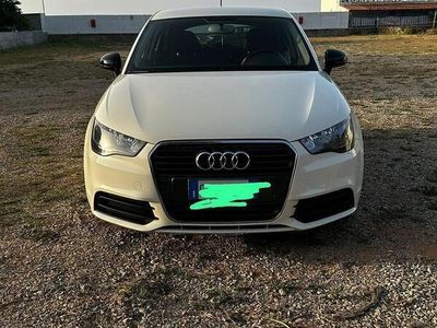 usata Audi A1 A1 1.6 TDI S tronic Attraction