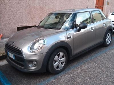 Usata Mini One D 95 CV (69 kW) 2017 Grigio Utilitaria