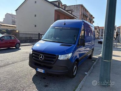 Mercedes Sprinter