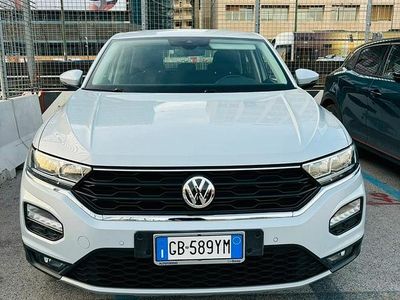 Usata VW T-Roc 115 CV (84 kW) 2020 SUV