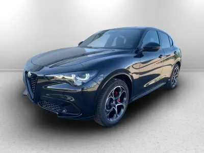 Nuova Alfa Romeo Stelvio Veloce 210 CV (154 kW) 2026 Nero vulcano SUV