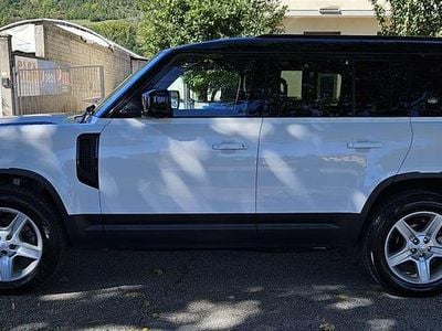 Usata Land Rover Defender SE 200 CV (147 kW) 2022 Bianco SUV