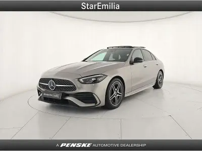 Usata Mercedes C300 Premium 265 CV (194 kW) 2023 Argento Utilitaria