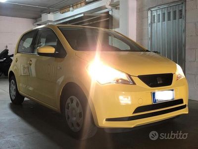 Usata Seat Mii Reference 68 CV (50 kW) 2013 Giallo Utilitaria