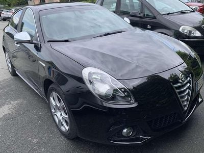 Second-hand Alfa Romeo Giulietta Exclusive 120 CP (88 kW) 2016 Hatchback