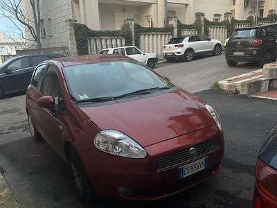 Usata Fiat Grande Punto Dynamic 90 CV (66 kW) 2006 Utilitaria