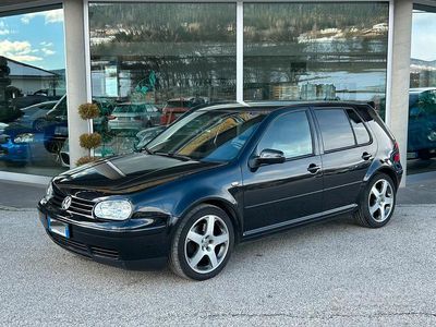 Usata VW Golf IV 180 CV (132 kW) 2003 Berlina