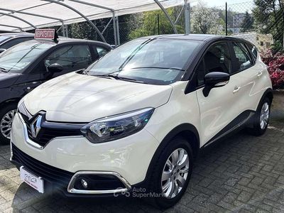 Usata Renault Captur 90 CV (66 kW) 2015 Beige SUV