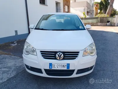 Usata VW Polo 75 CV (55 kW) 2008 Bianco Utilitaria