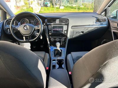 Occasion VW Golf VII Highline 110 ch (80 kW) 2016 Blanc Berline